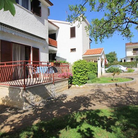 Apartment Ema Near City Center Poreč Zewnętrze zdjęcie