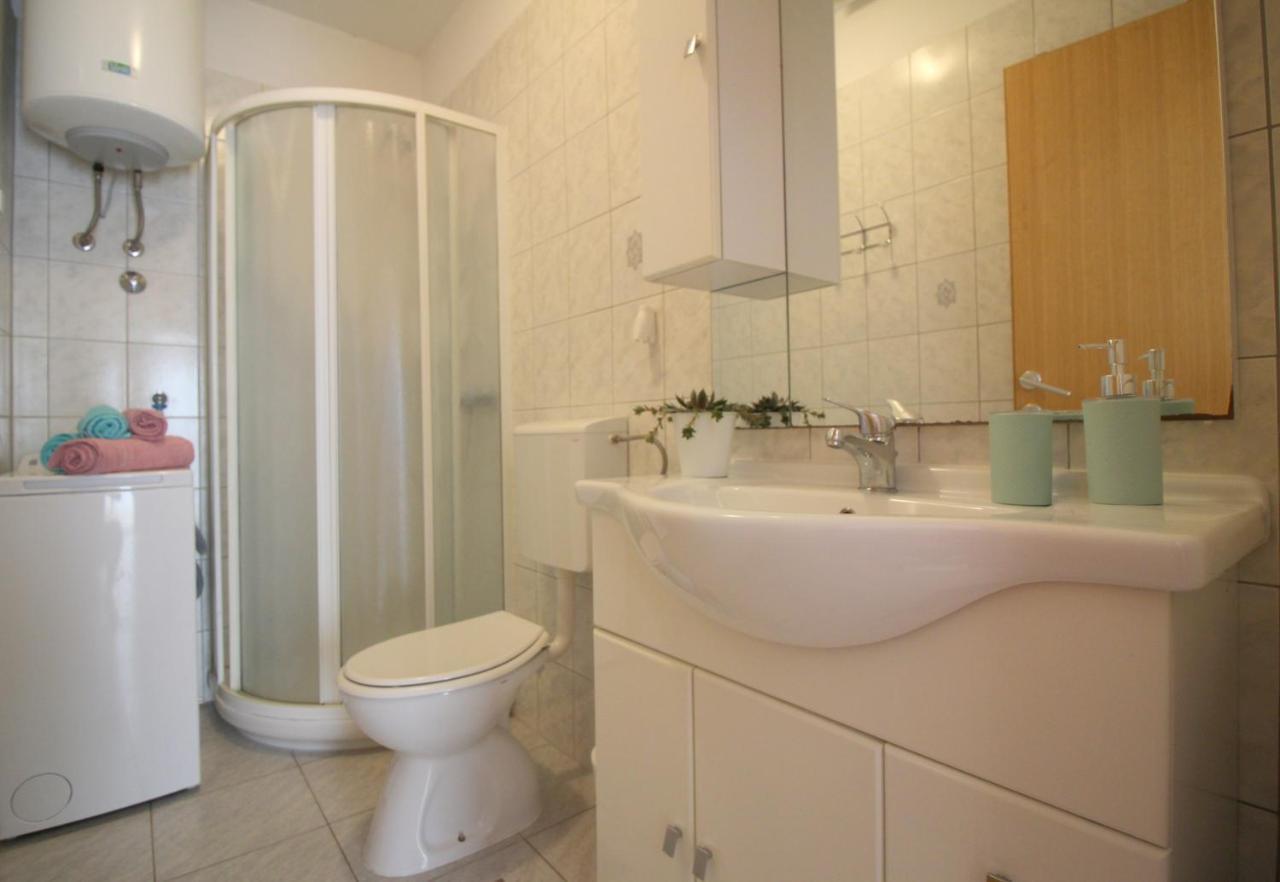 Apartment Ema Near City Center Poreč Zewnętrze zdjęcie