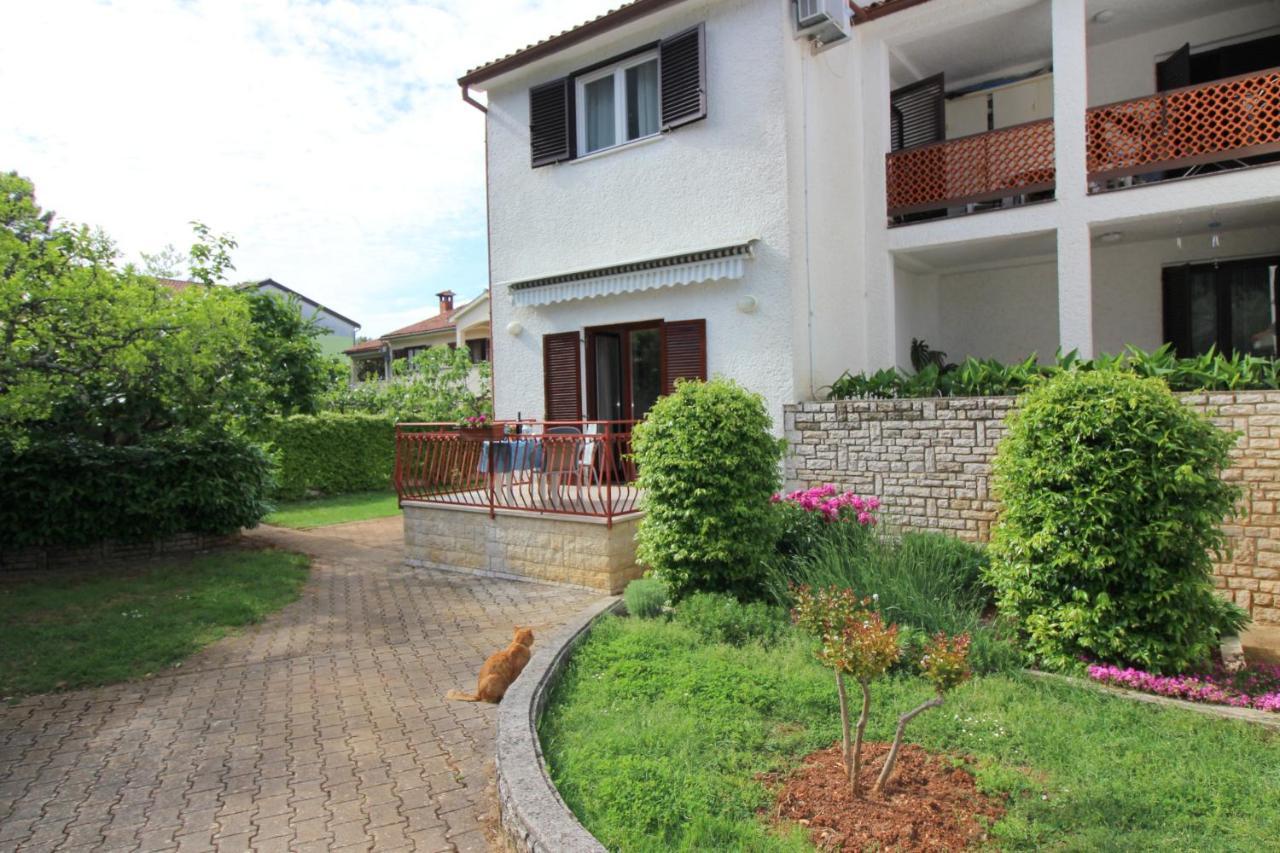 Apartment Ema Near City Center Poreč Zewnętrze zdjęcie